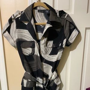 NEW YORK AND COMPANY MID DRESS